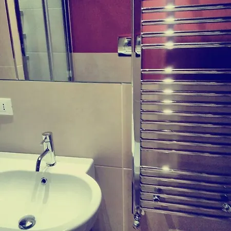 120 Rodionoff - Connection With Airport And Mondello Oda ve Kahvaltı