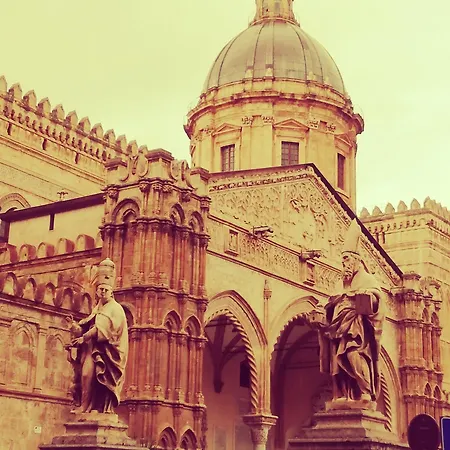 120 Rodionoff - Connection With Airport And Mondello Oda ve Kahvaltı 4*