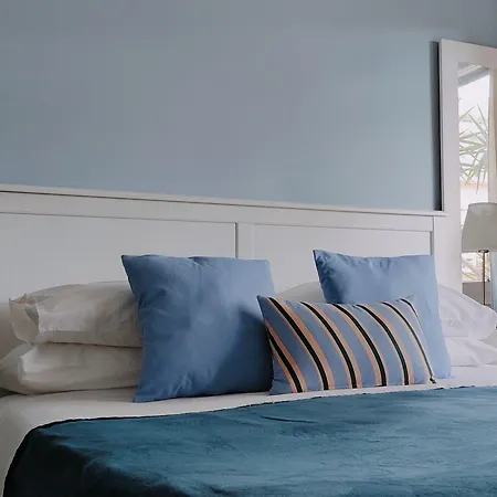 120 Rodionoff - Connection With Airport And Mondello 4* Palermo