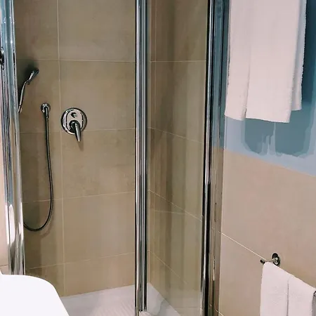 120 Rodionoff - Connection With Airport And Mondello Oda ve Kahvaltı Palermo