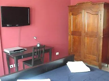 120 Rodionoff Bed & Breakfast