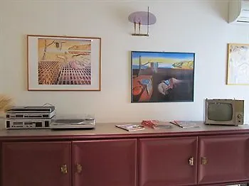 120 Rodionoff Bed & Breakfast 3*