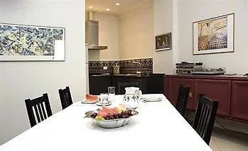 120 Rodionoff 3* Palermo